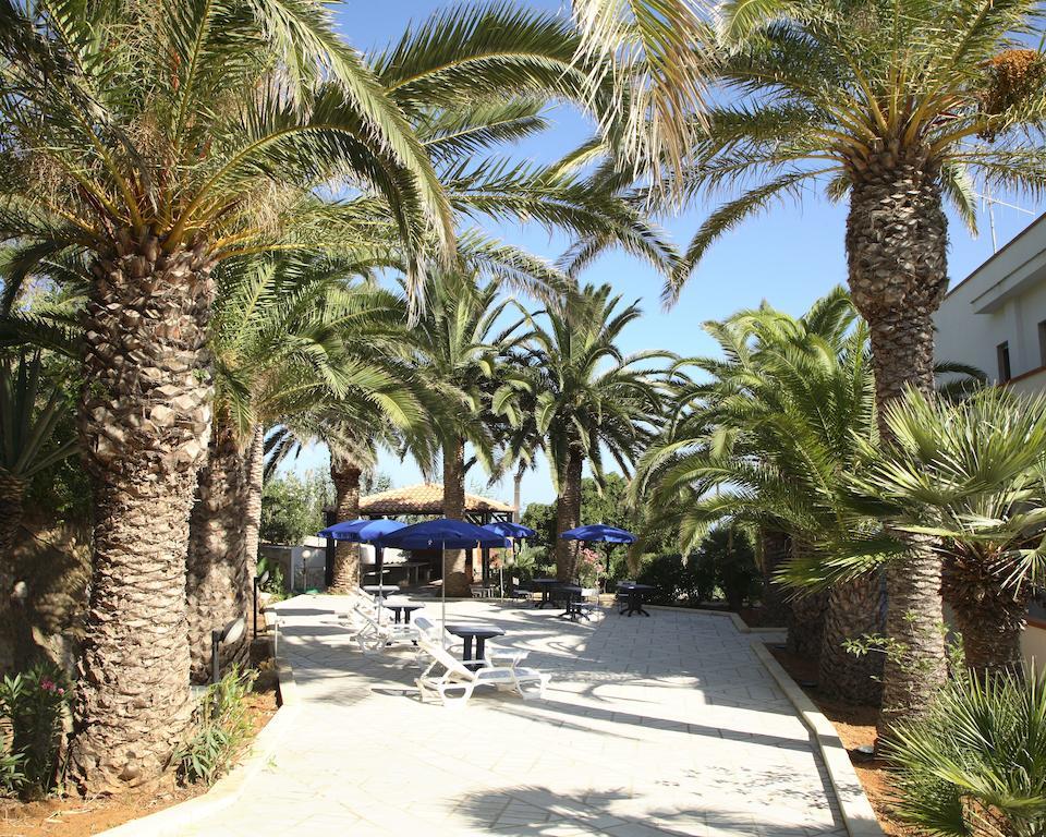 Le Palme Vacanze Trappeto  Ngoại thất bức ảnh