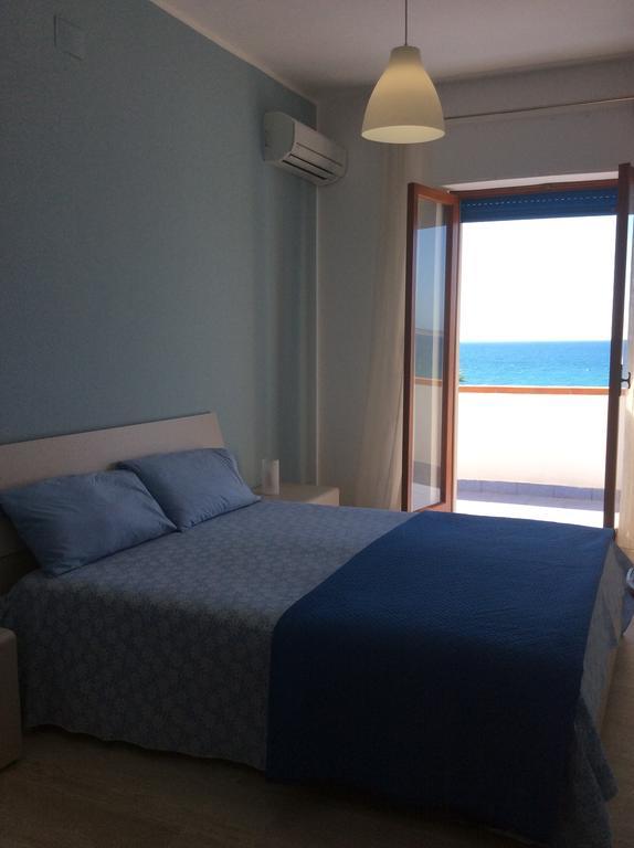Le Palme Vacanze Trappeto  Ngoại thất bức ảnh