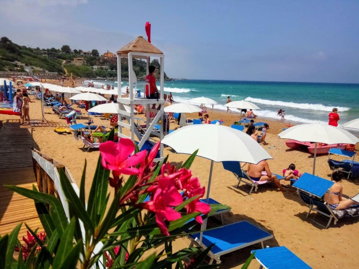 Le Palme Vacanze Trappeto  Ngoại thất bức ảnh